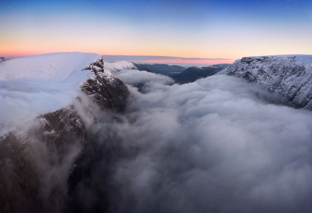 Облачный водопад