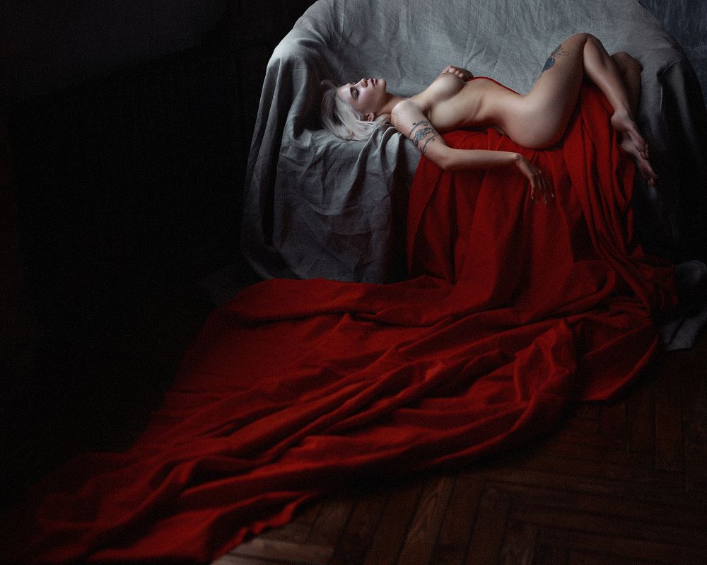 Под темным покровом