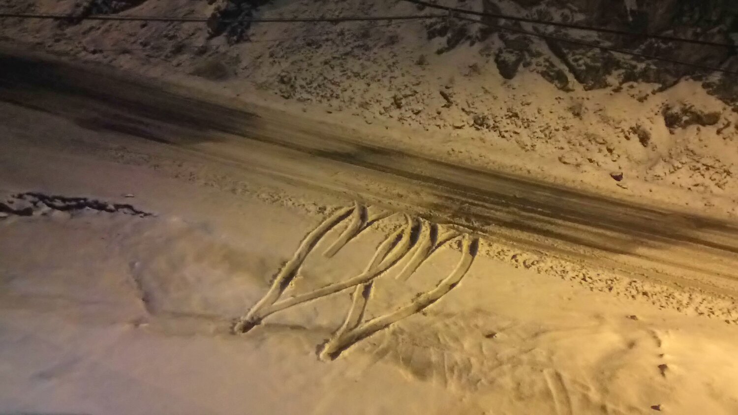 Love in the snowing night