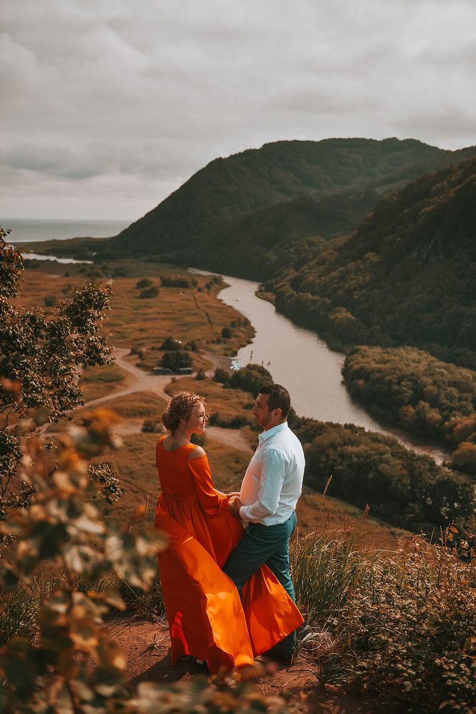 Оранжевый. Orange.