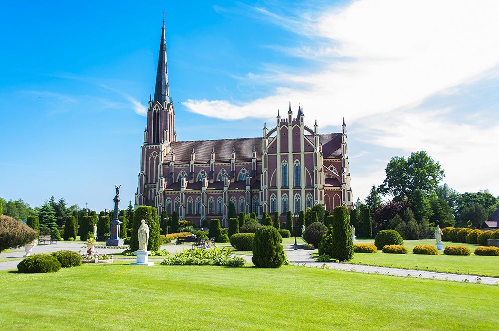 Костёл в Гервятах.