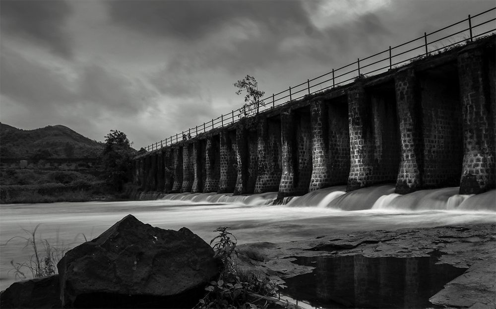Bridge on a Dam