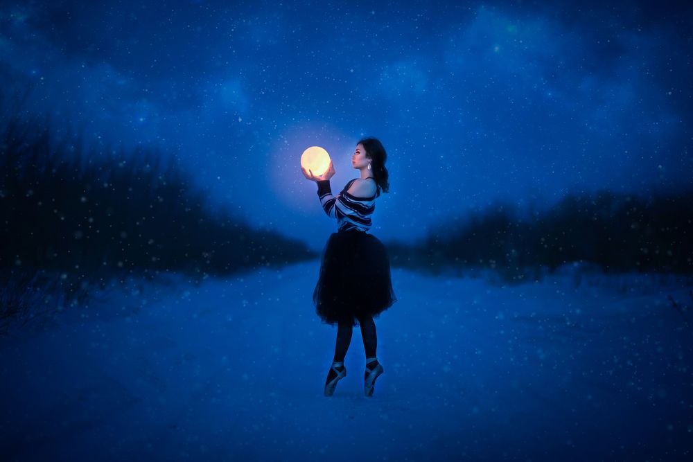 Балерина и Луна
