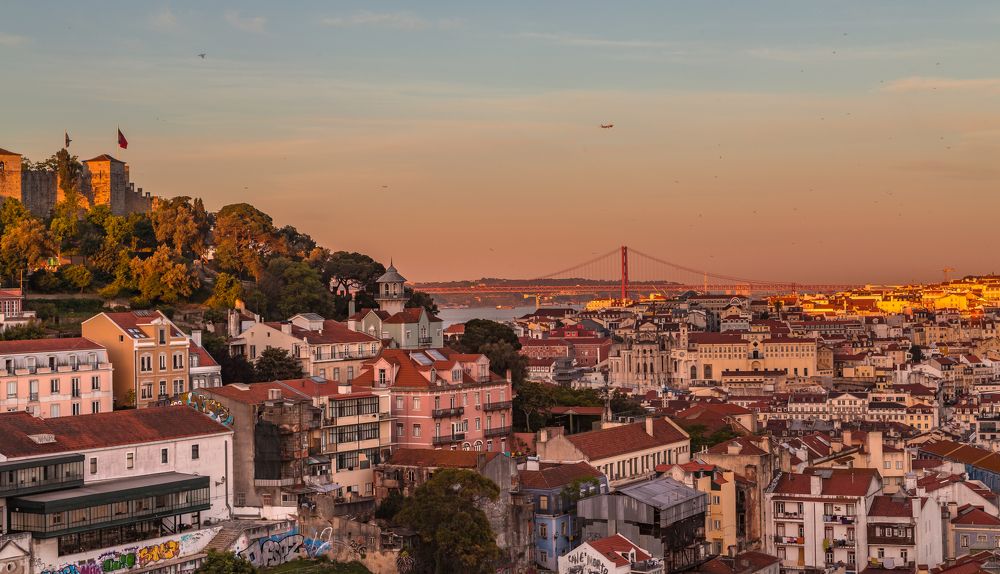 Рассветный Лиссабон