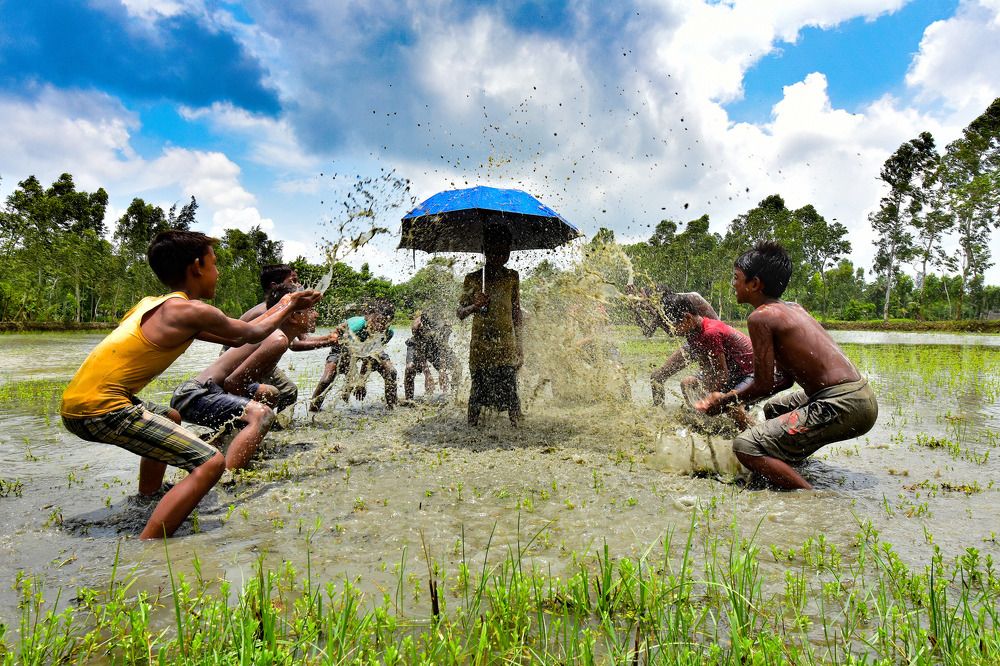 Lets Play, it's Monsoon time