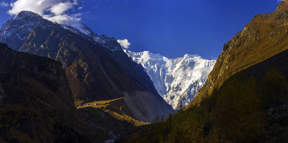У Кавказа на ладошке.