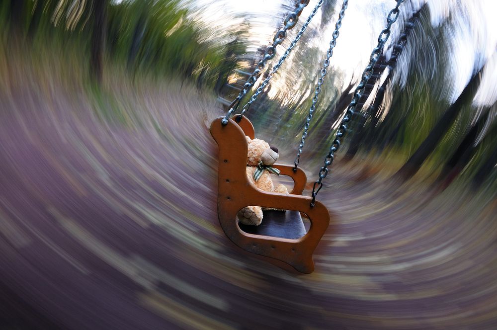 Крылатые качели