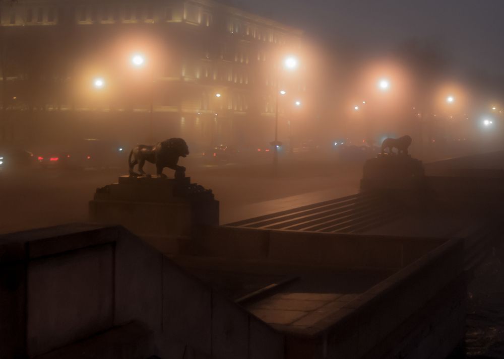 Утро туманное. Санкт-Петербург.