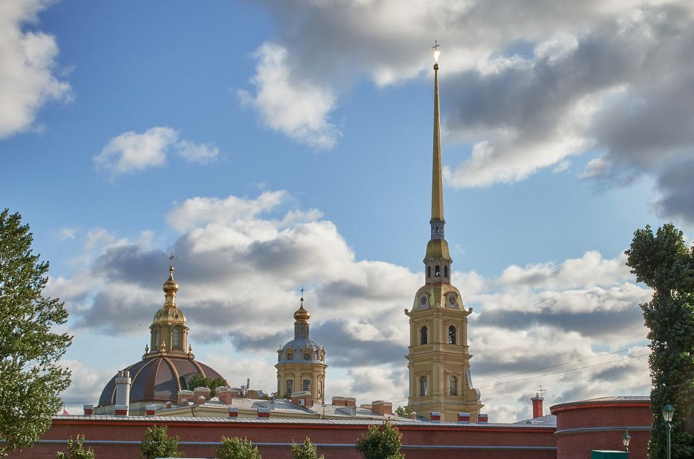 Ангел в золотом