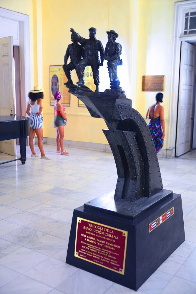 Triología de la revolución