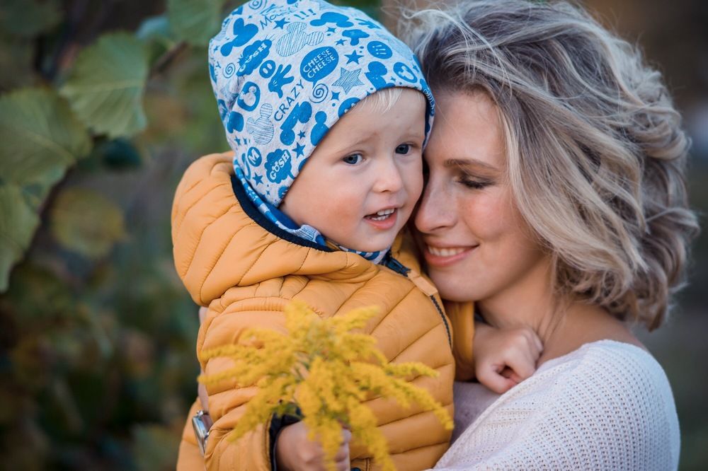 Мама и сын)))