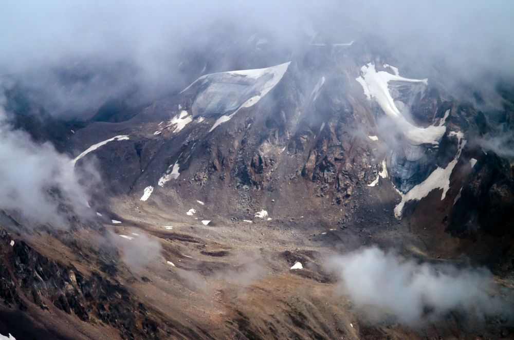 Облака и горы