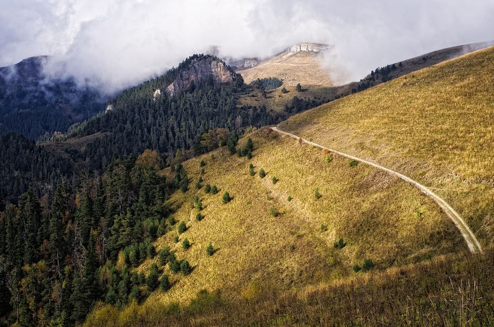 Между небом и землёй...