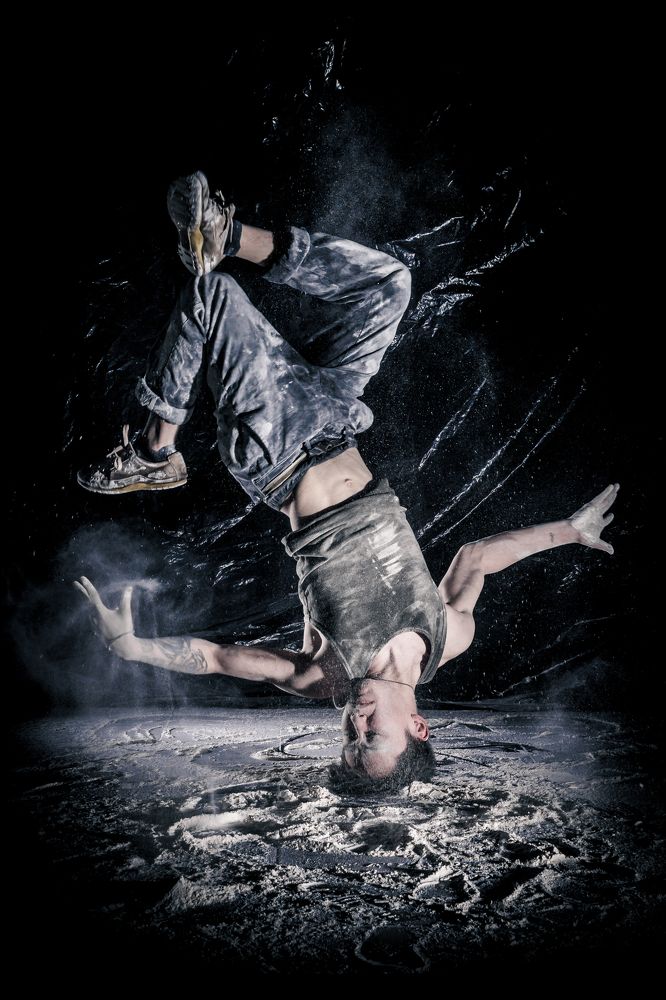 Танцы  на луне