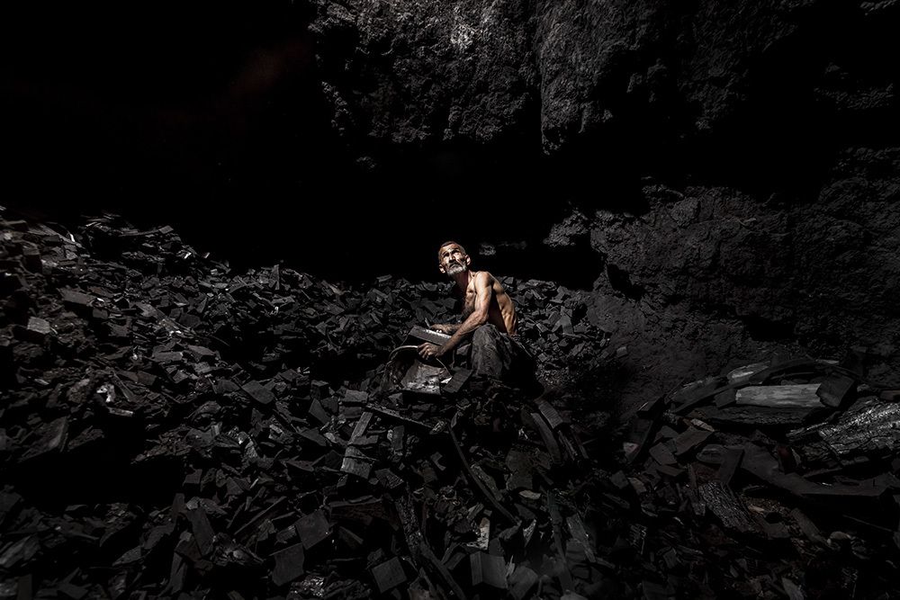 Lonely in abyss of a loneliness…