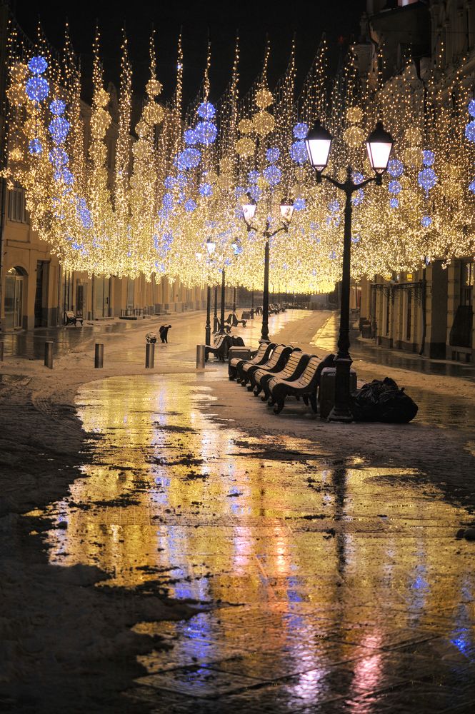 Никольская ночью