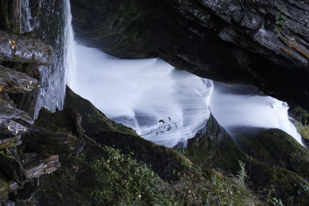 Водопад Эстюба