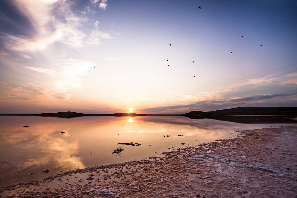 В лучах закатного солнца