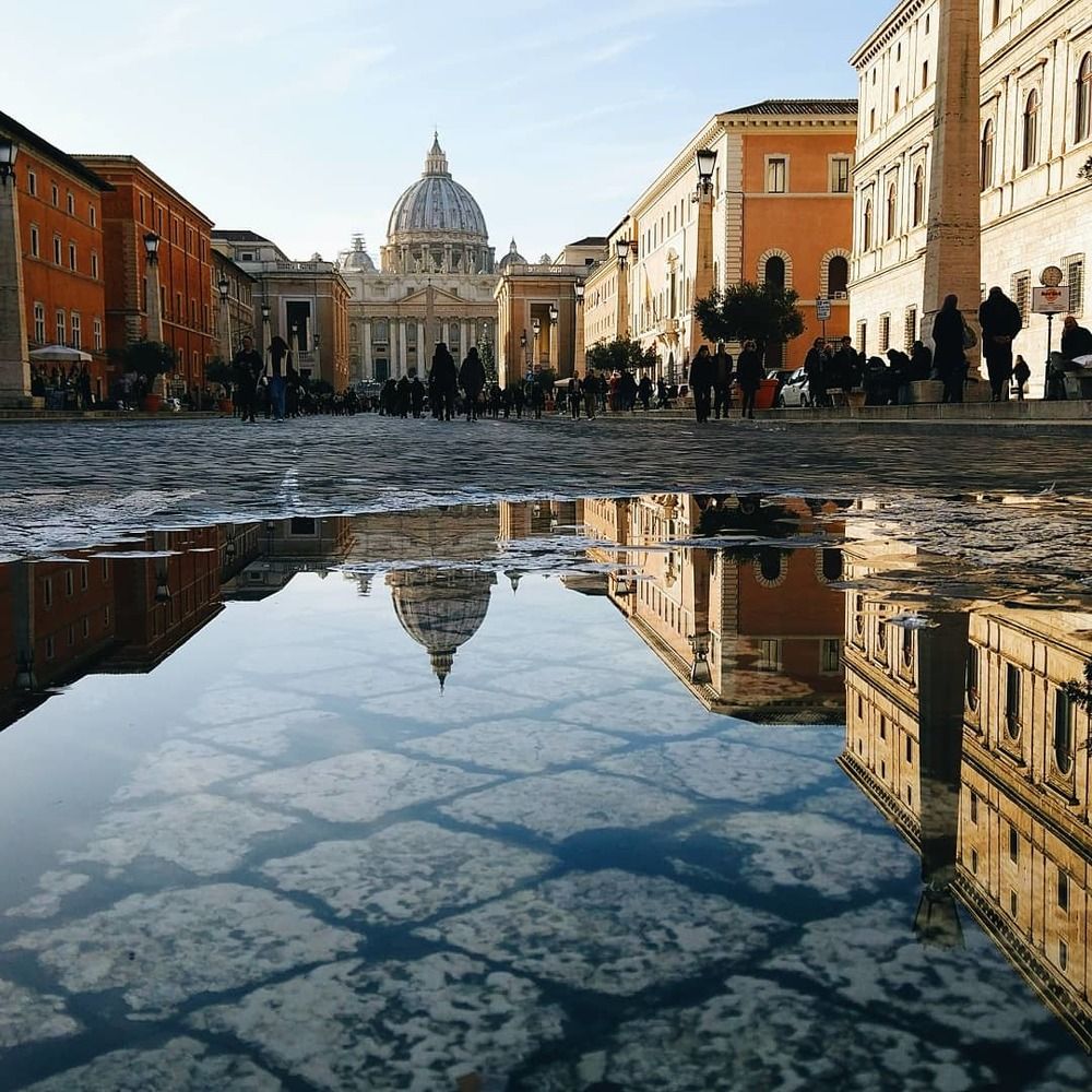 Игра  отражений