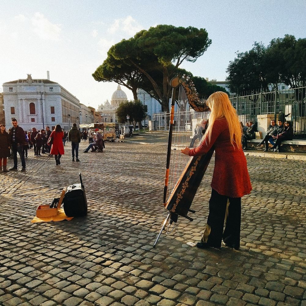 Уличные артисты