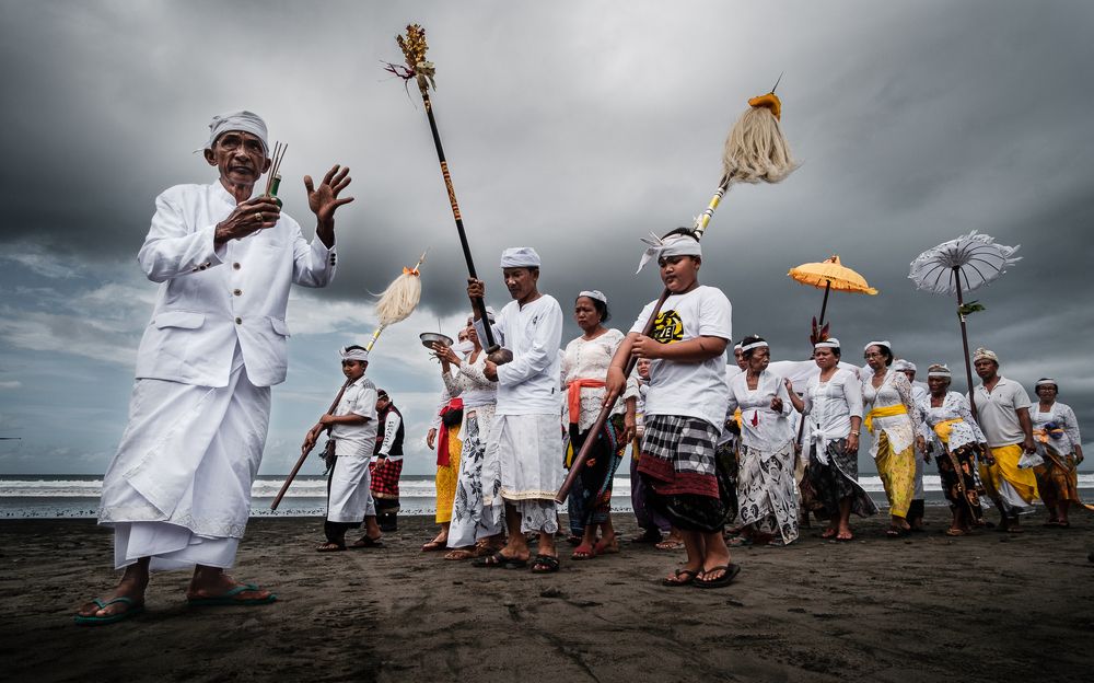 Melasti ceremony