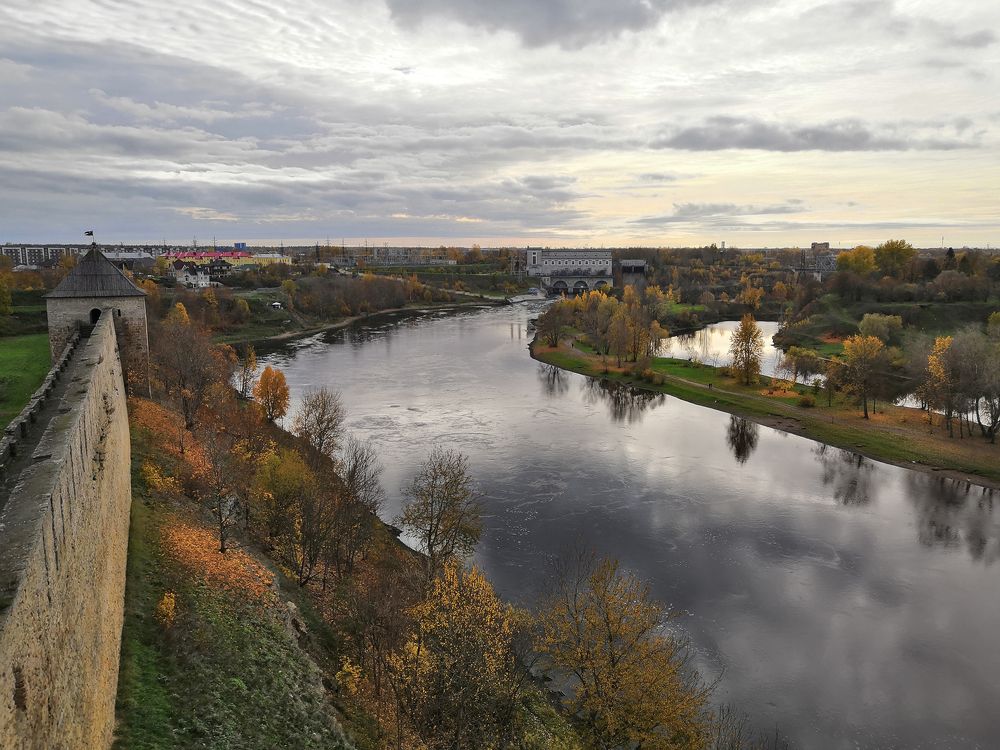 Autumn river