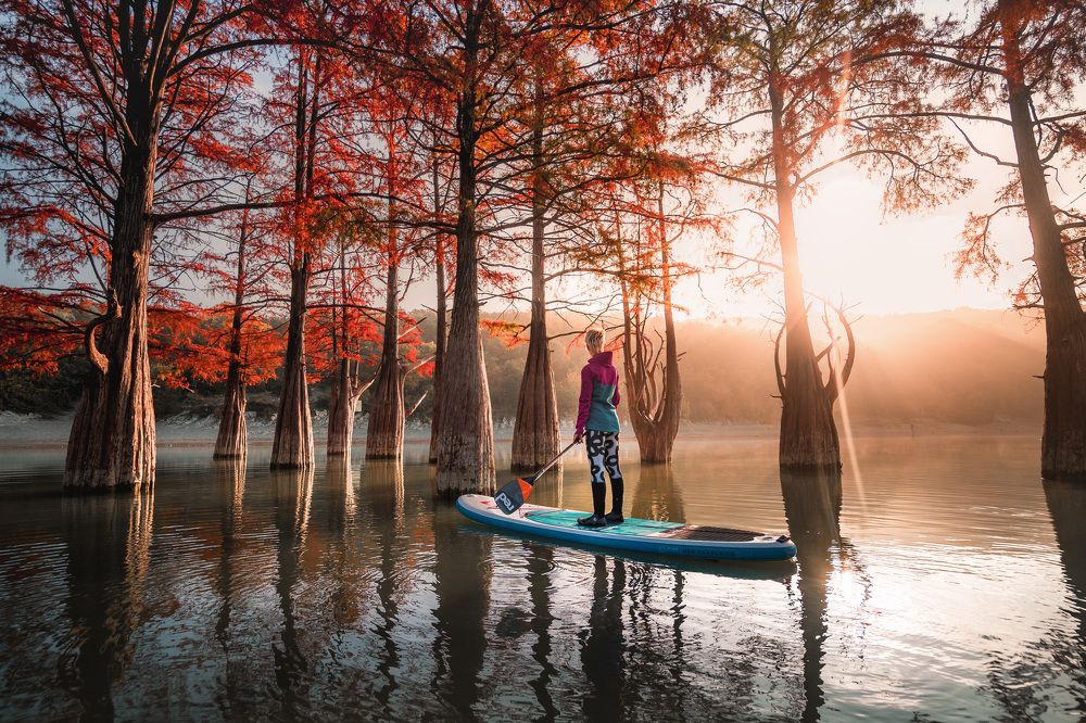 Осенний рассвет на озере Сукко