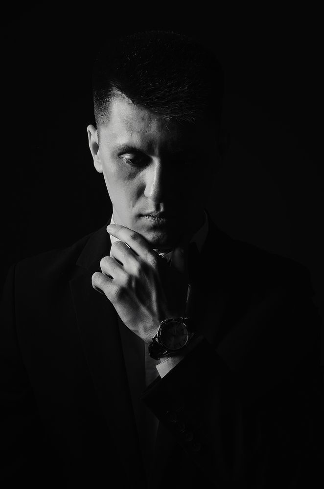 черная и белая сторона