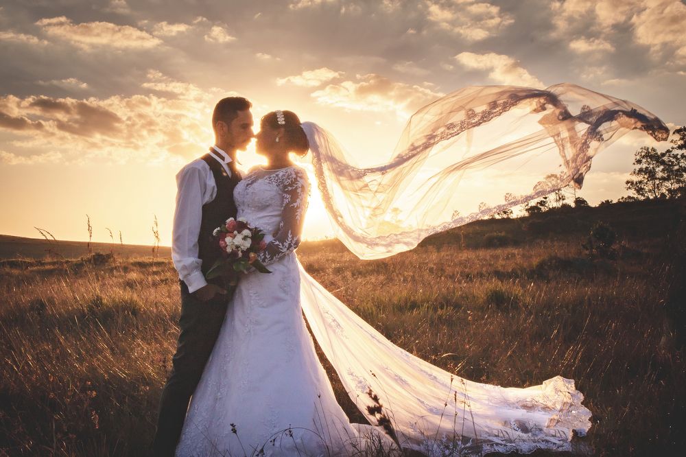 Golden Hour(35awards.2018)