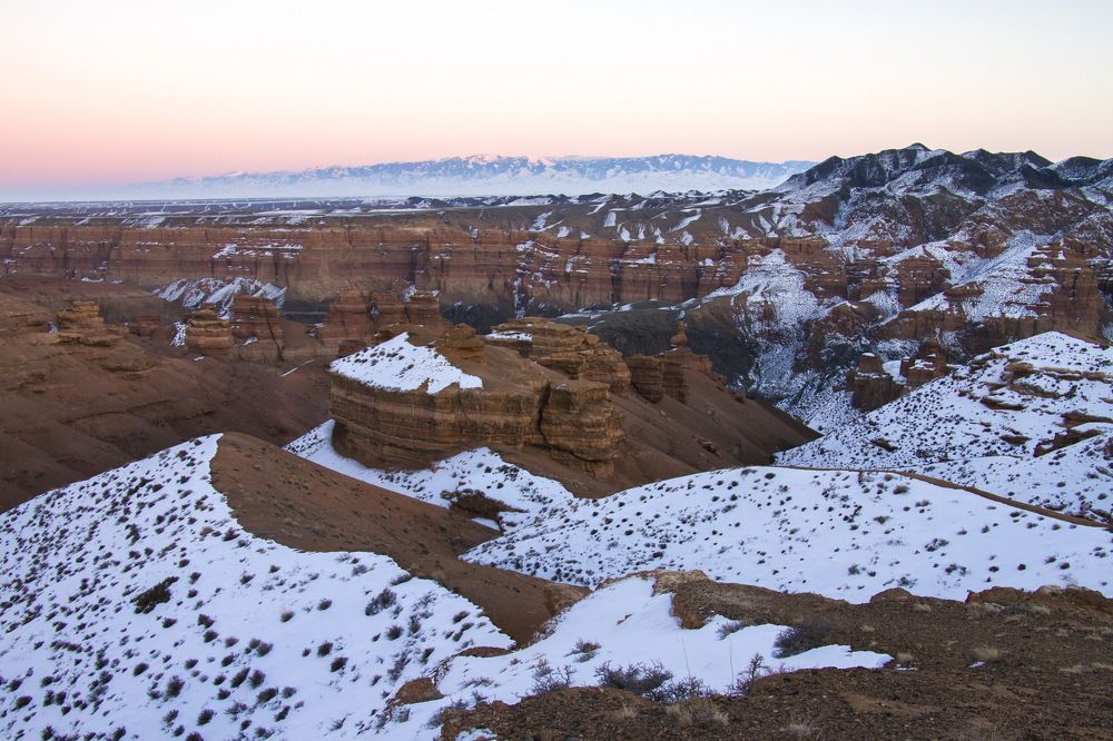 Закат в каньоне Чарын