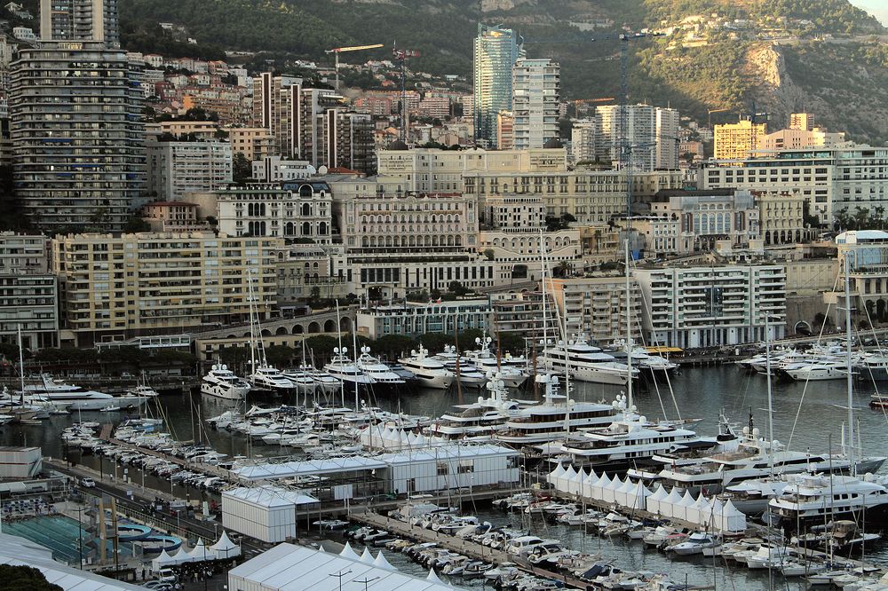 Photograph by Dzianis Mizhui