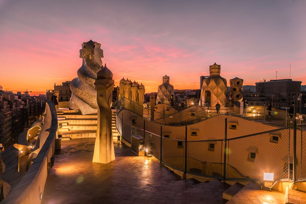Barcelona. Sunset at Casa Mila 2019