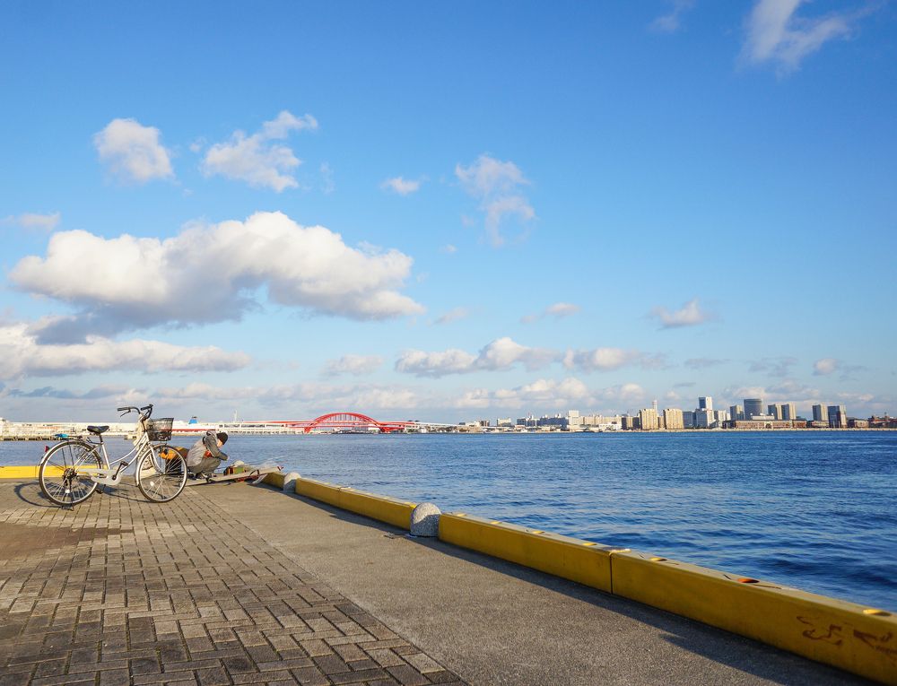 On the waterfront of the city of Kobe