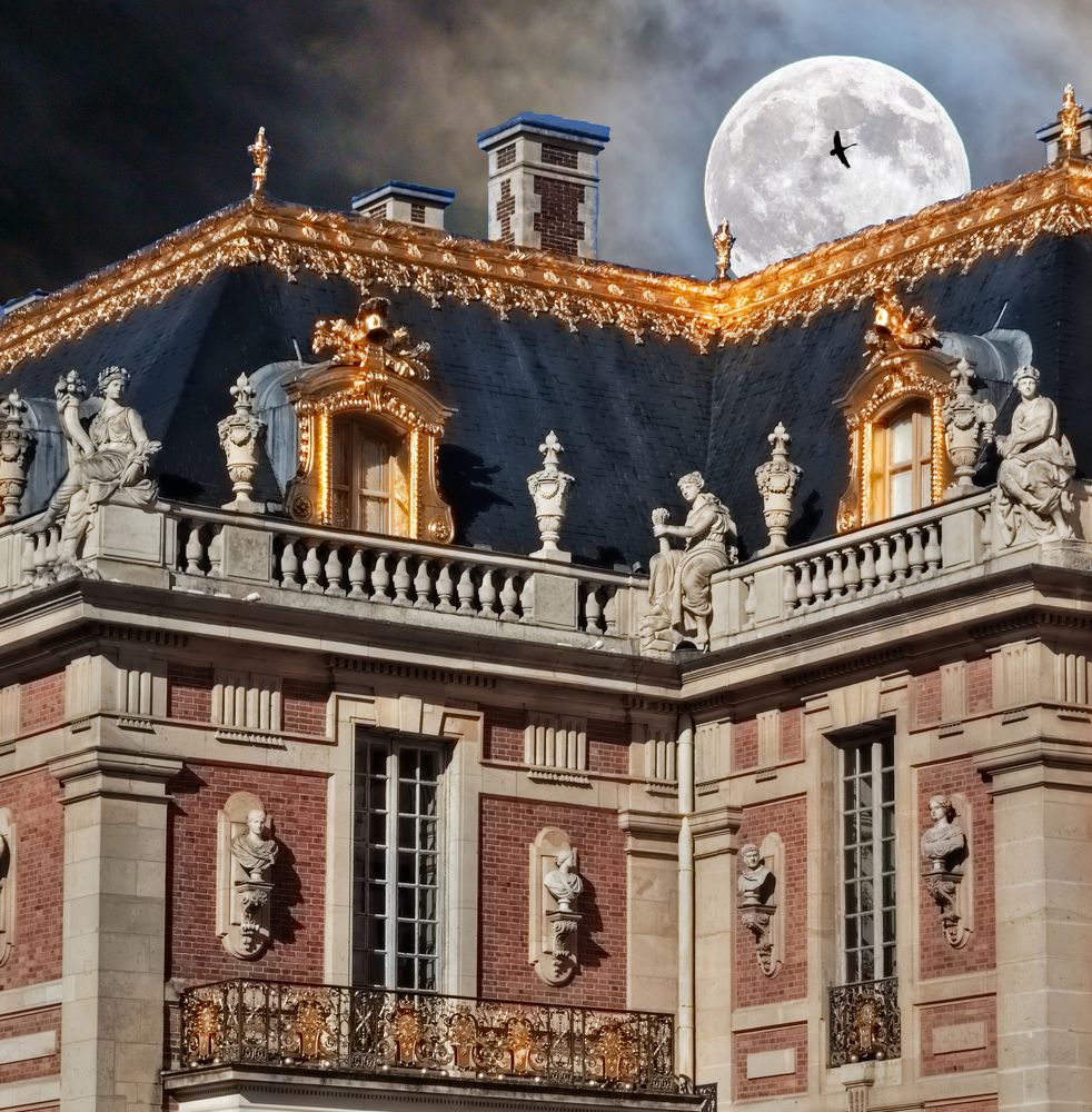 Lune à Versailles