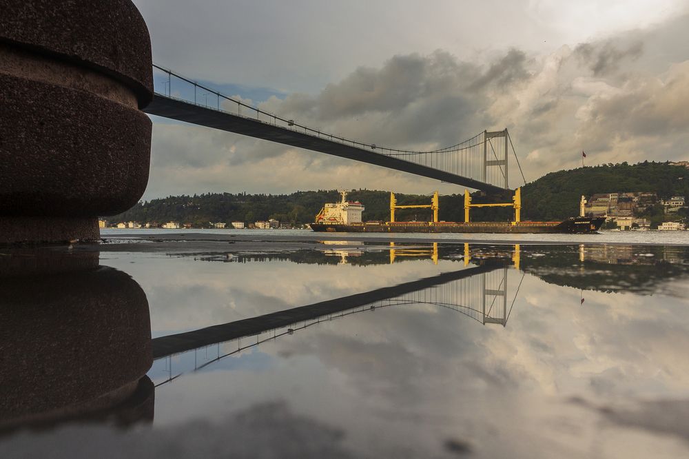 Reflexion of the bridge