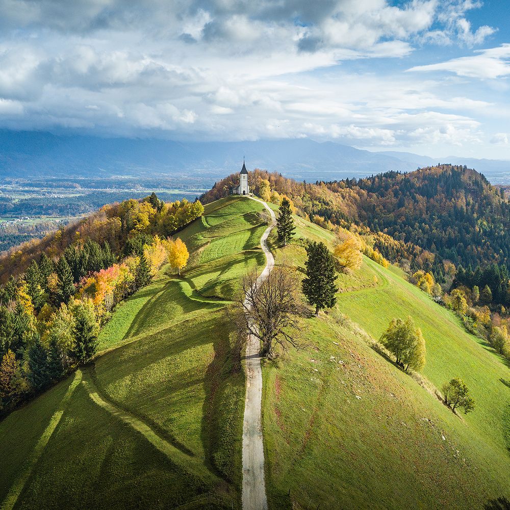 Slovenia, Jamnik, Cerkev sv. Primoža