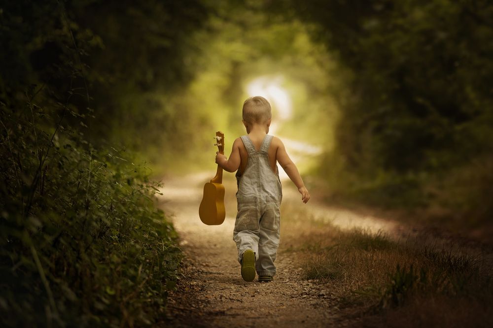 boy with ukulele