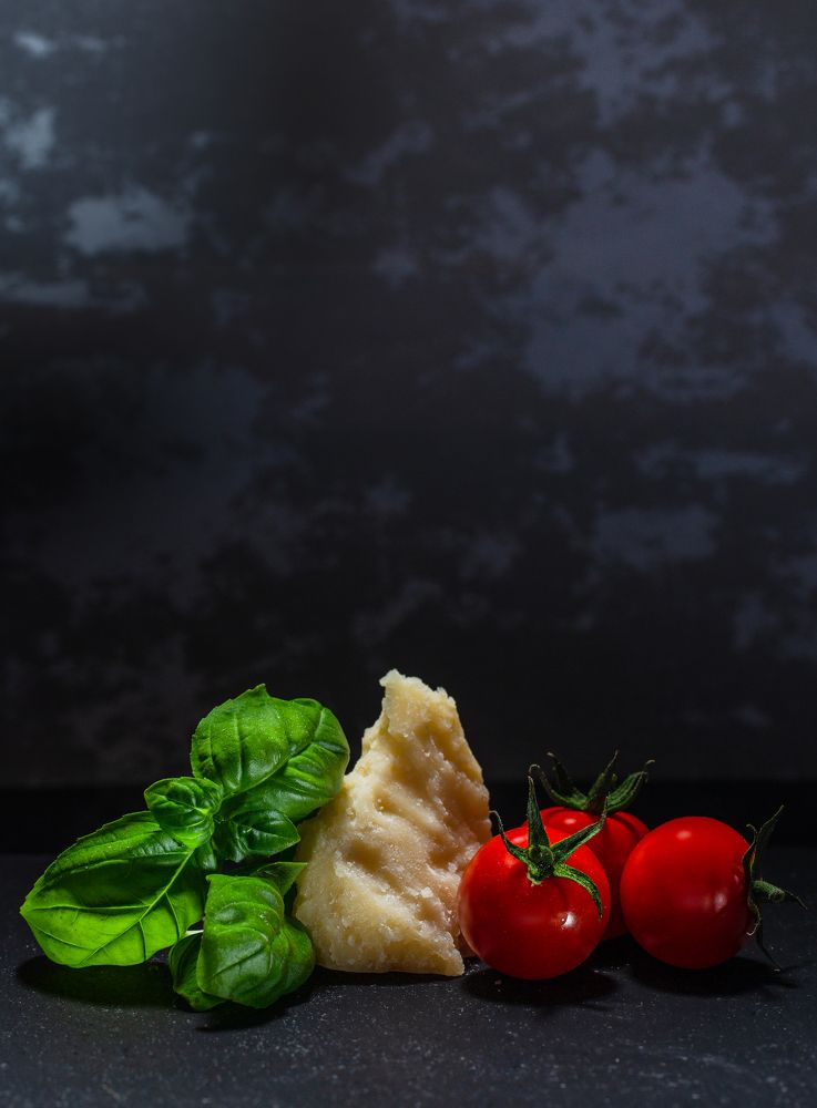 Basil ,cheese and tomatoes