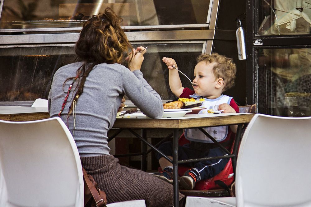 Обед в летнем кафе