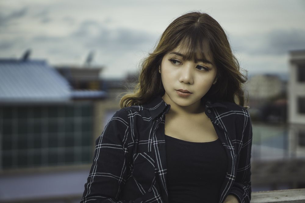 Beauty without a smile