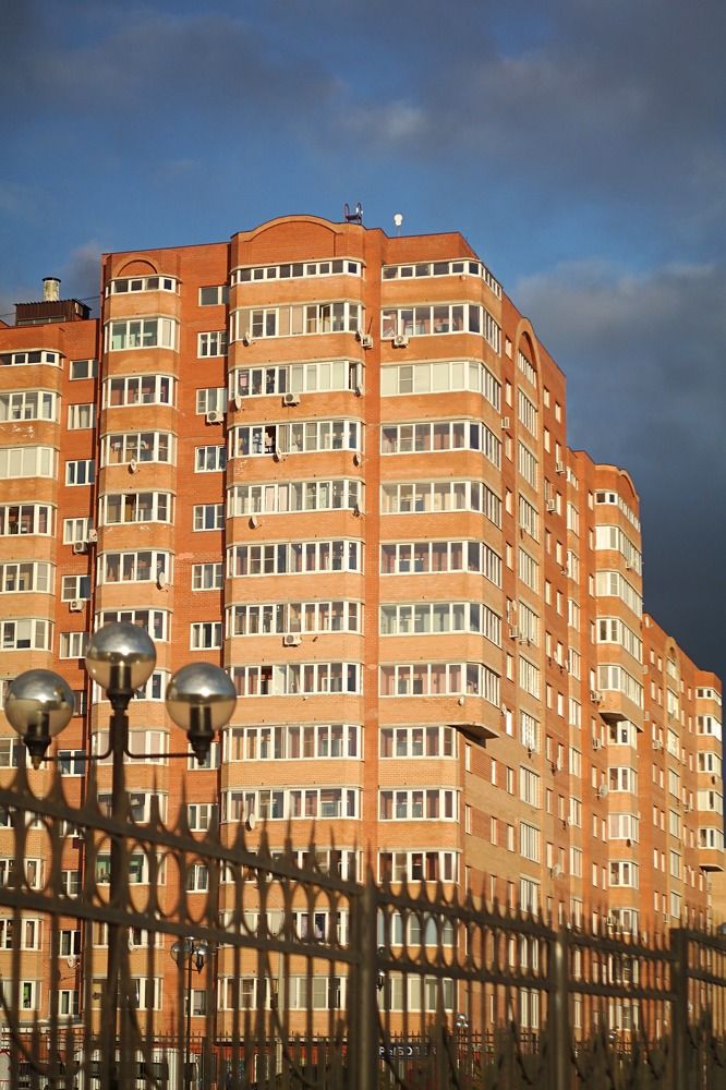 Город на закате.