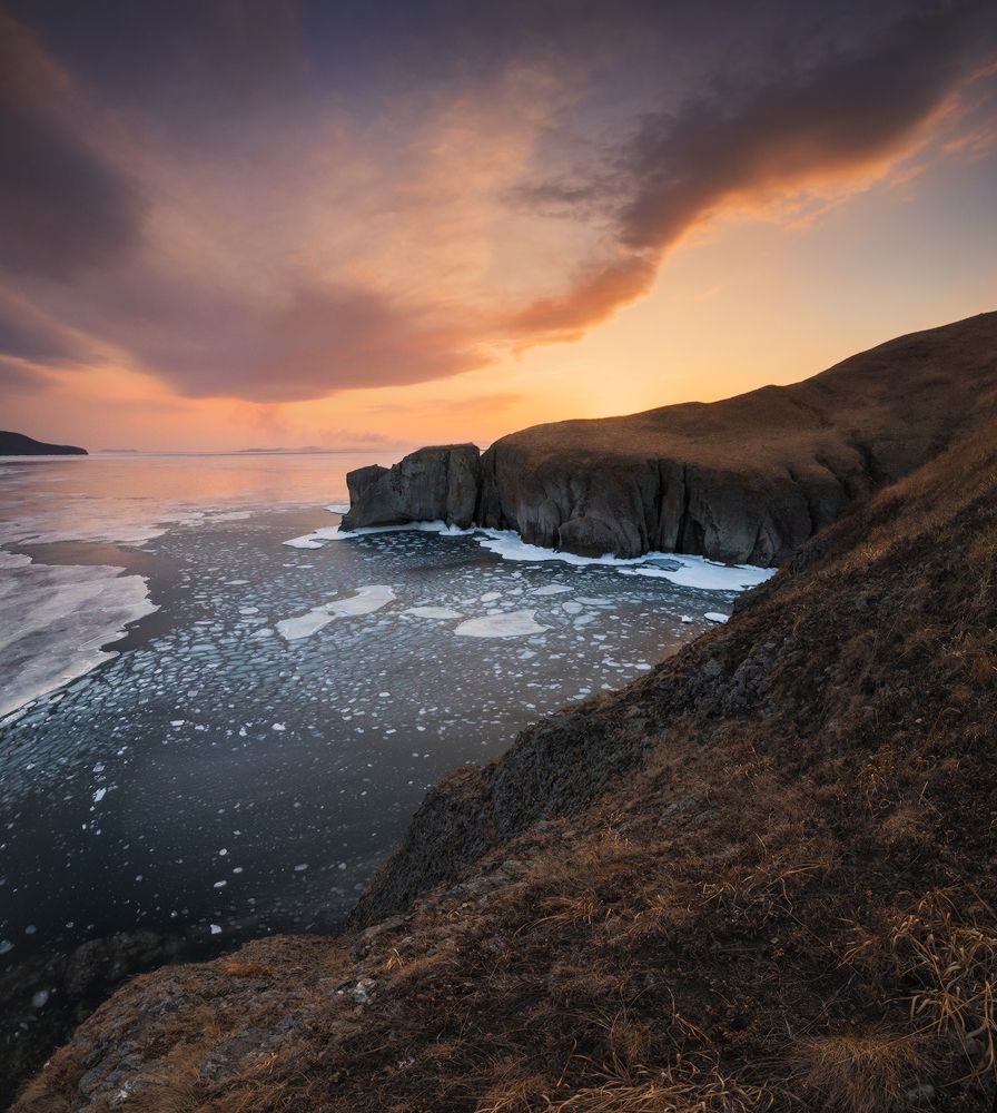 Зазеркалье.