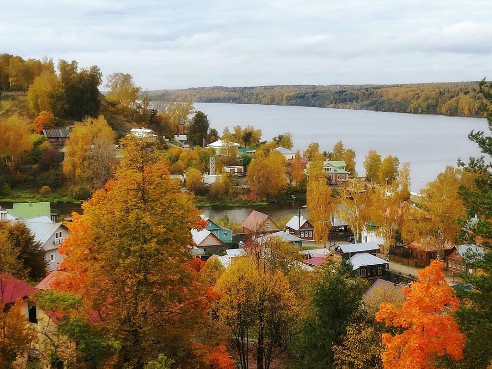 Золотая осень в Плесе
