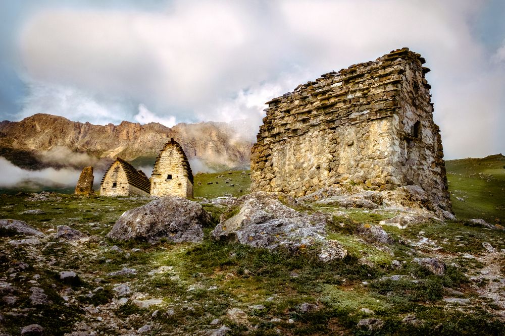 Alanian Tombs