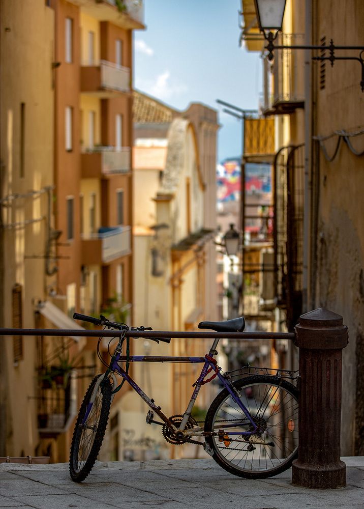 По Гарибальди лучше пешком...