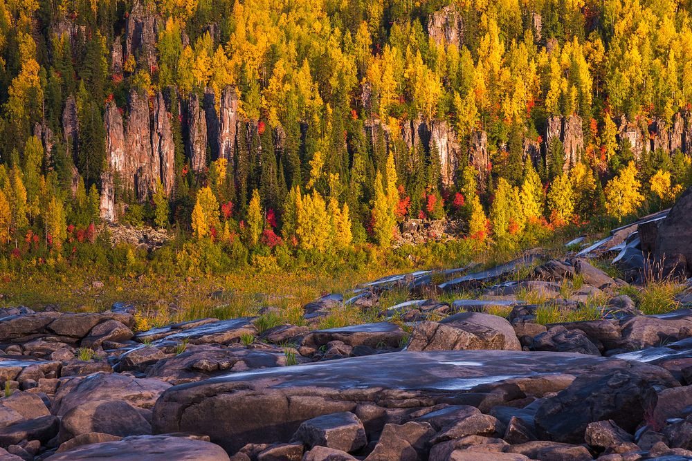 Осень и камни