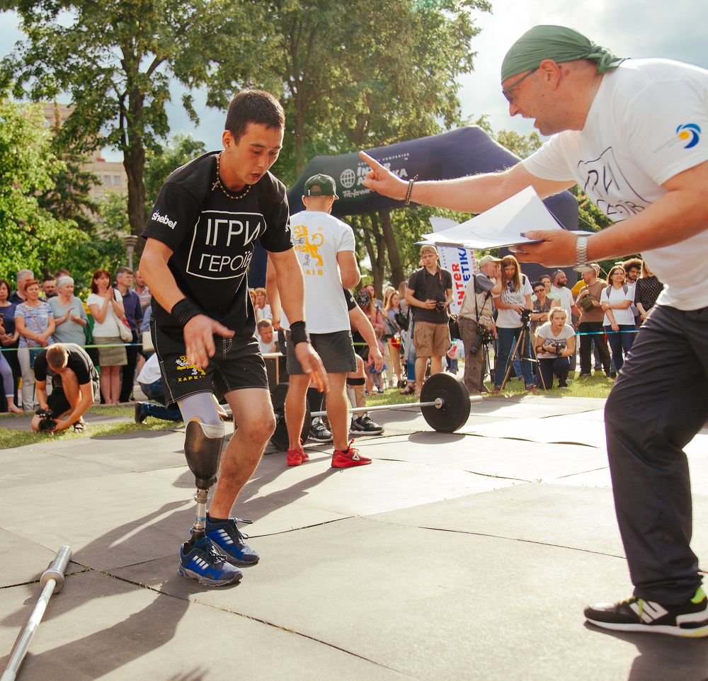 герои не сдаются