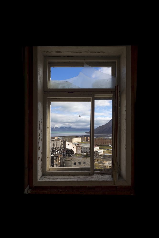 "Окна Шпицбергена"