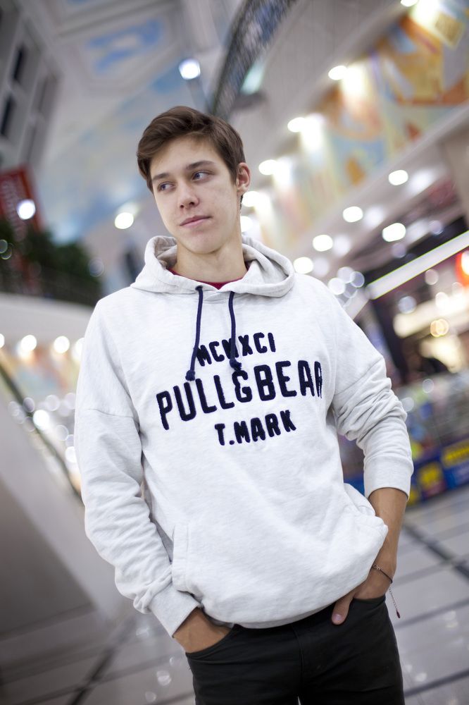 Неоновый город