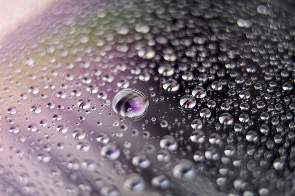 Радужные капельки